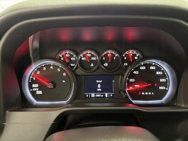 2022 Chevrolet Silverado 1500 4WD Double Cab Standard Bed Custom