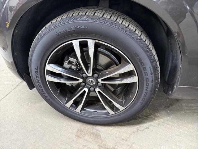 2019 Volvo XC60 T5 Momentum