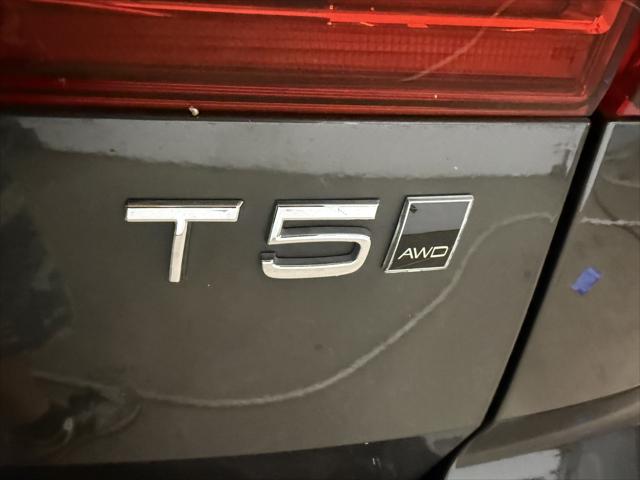 2019 Volvo XC60 T5 Momentum