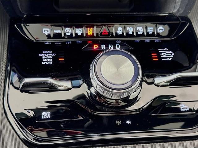 2024 Jeep Grand Wagoneer L Series II