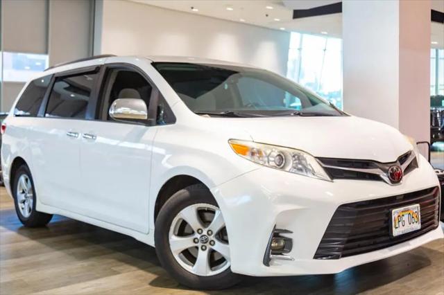 2018 Toyota Sienna LE 8 Passenger for sale in Honolulu, HI