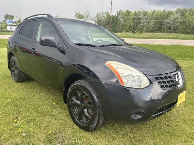 2009 Nissan Rogue SL for sale in Menasha, WI