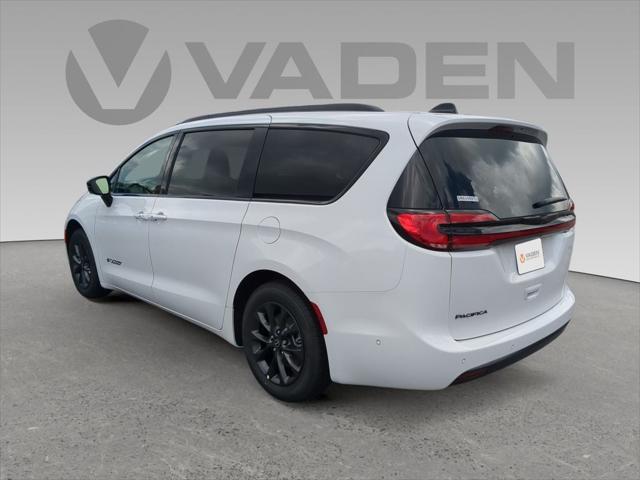 2025 Chrysler Pacifica PACIFICA SELECT
