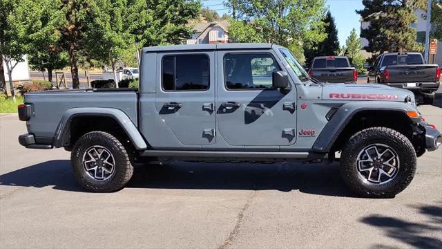 2025 Jeep Gladiator GLADIATOR RUBICON 4X4