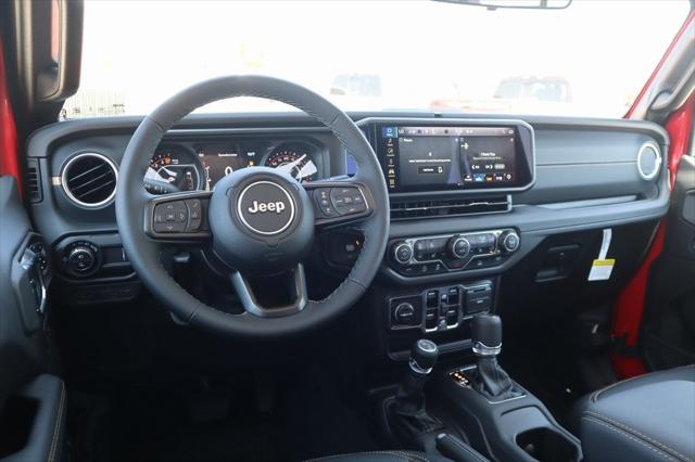 2025 Jeep Gladiator GLADIATOR HIGH TIDE 4X4