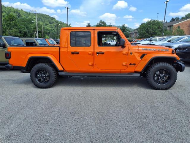 2025 Jeep Gladiator GLADIATOR HIGH TIDE 4X4