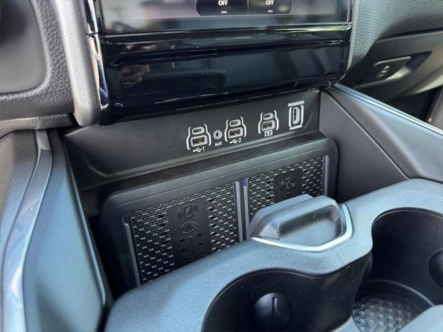 2026 Ram 1500 Laramie Crew Cab 4x4 5'7" Box