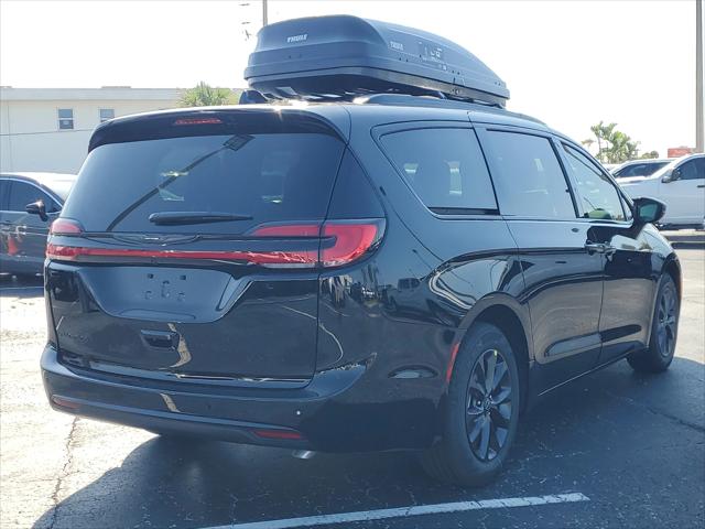 2025 Chrysler Pacifica PACIFICA SELECT