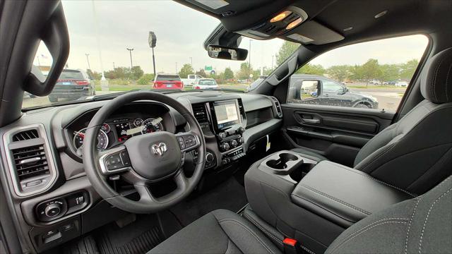 2026 RAM Ram 1500 RAM 1500 TRADESMAN CREW CAB 4X4 57 BOX