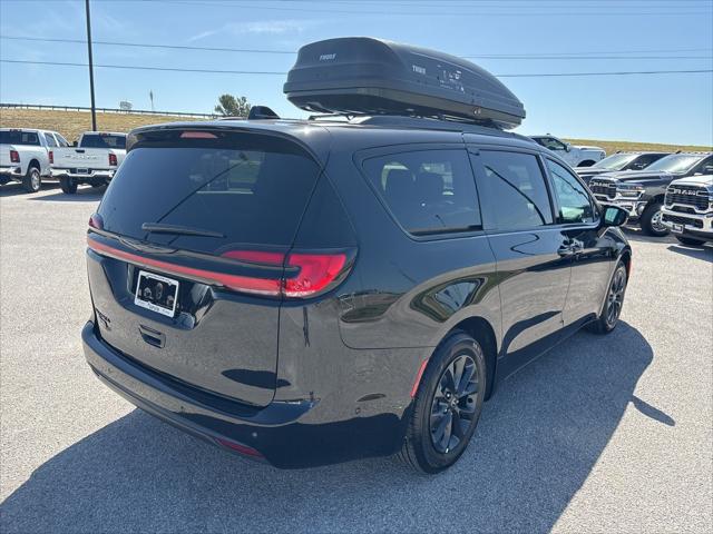 2025 Chrysler Pacifica PACIFICA SELECT