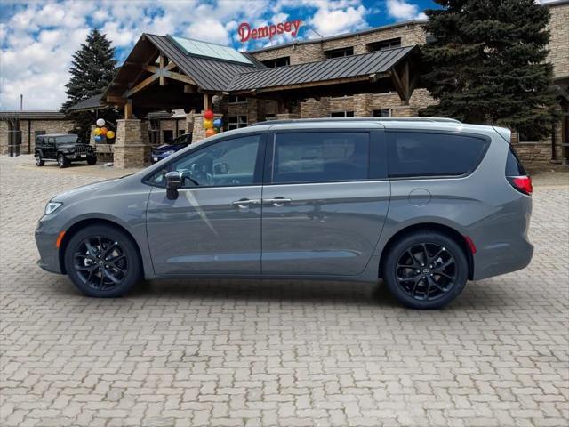 2025 Chrysler Pacifica PACIFICA LIMITED