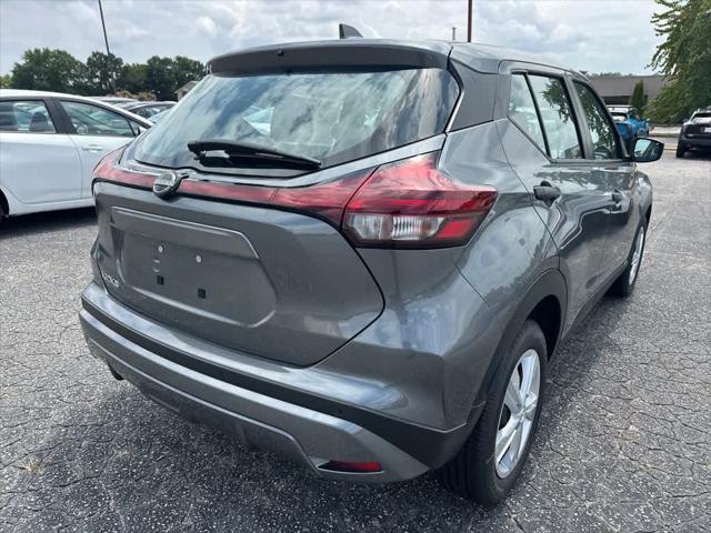 2025 Nissan Kicks S