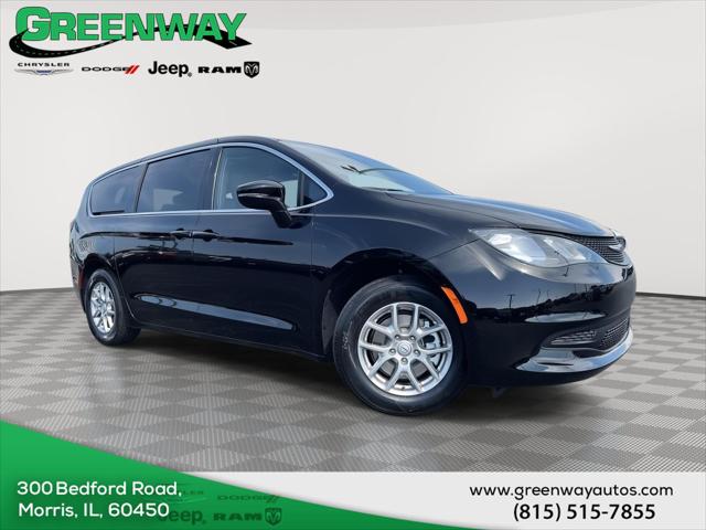 2025 Chrysler Voyager VOYAGER LX
