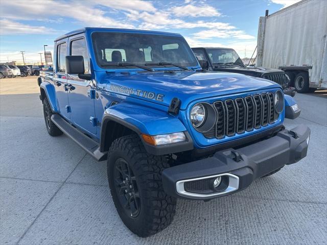 2025 Jeep Gladiator GLADIATOR HIGH TIDE 4X4