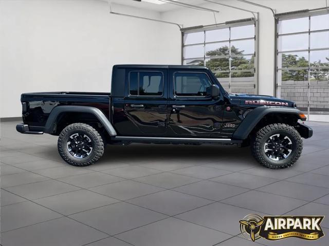 2025 Jeep Gladiator GLADIATOR RUBICON 4X4
