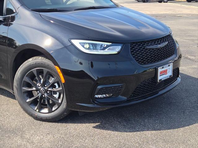 2025 Chrysler Pacifica PACIFICA SELECT