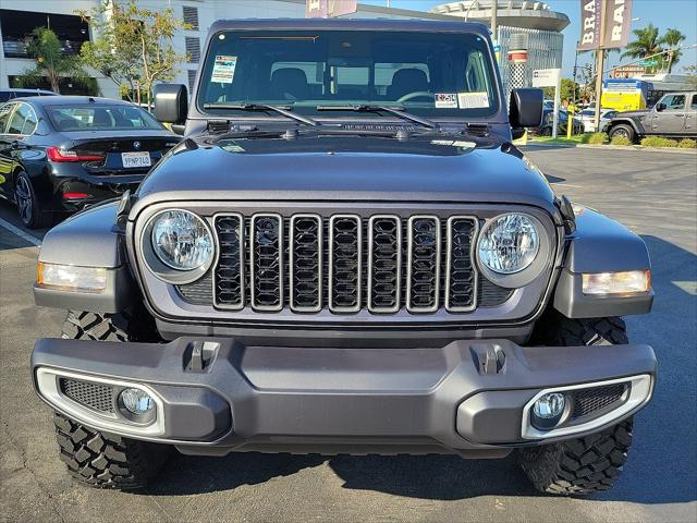 2025 Jeep Gladiator GLADIATOR HIGH TIDE 4X4