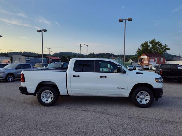 2026 RAM Ram 1500 RAM 1500 TRADESMAN CREW CAB 4X4 57 BOX
