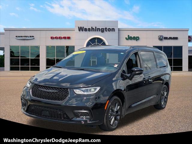 2025 Chrysler Pacifica PACIFICA SELECT