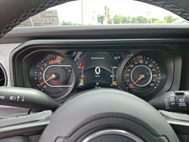 2025 Jeep Wrangler 4-Door Summit 4x4