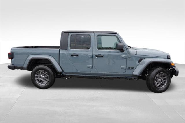 2025 Jeep Gladiator GLADIATOR SPORT S 4X4