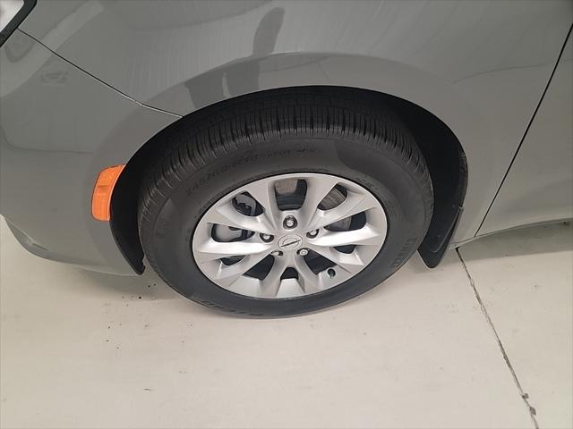 2025 Chrysler Pacifica PACIFICA SELECT AWD