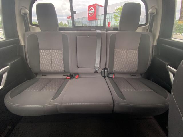 2024 Nissan Titan Crew Cab SV 4x4