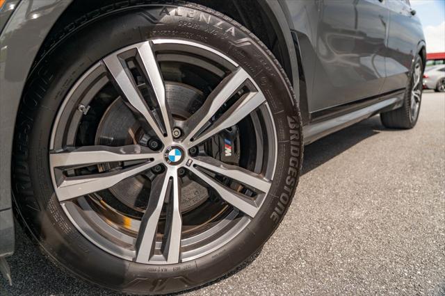 2024 BMW X7 M60i