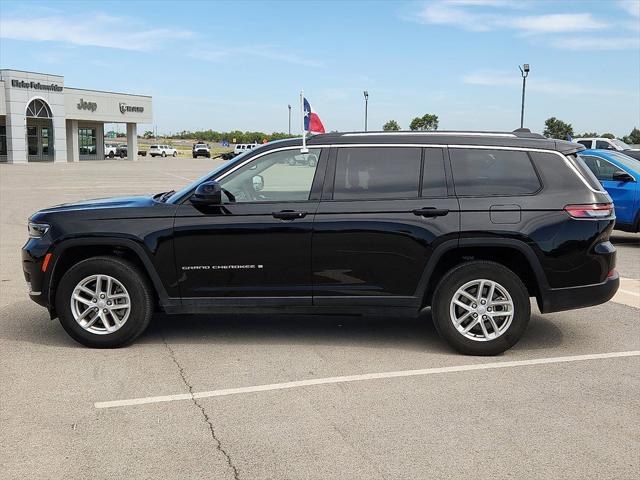 2023 Jeep Grand Cherokee L Laredo 4x2