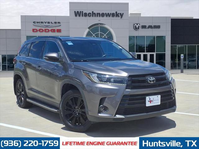 2019 Toyota Highlander SE