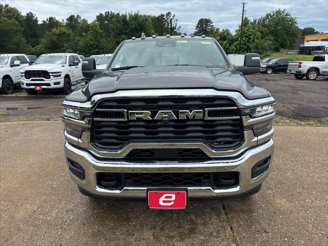 2025 RAM Ram 3500 RAM 3500 TRADESMAN CREW CAB 4X4 8 BOX