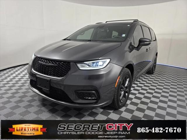 2022 Chrysler Pacifica Touring L AWD