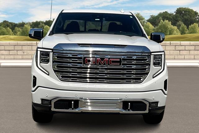 2022 GMC Sierra 1500 4WD Crew Cab Short Box Denali