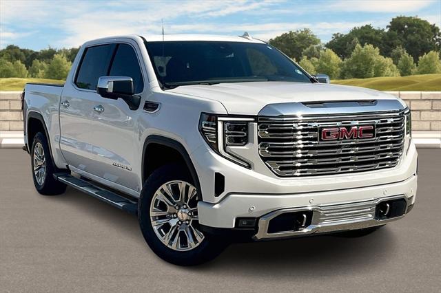 2022 GMC Sierra 1500 4WD Crew Cab Short Box Denali