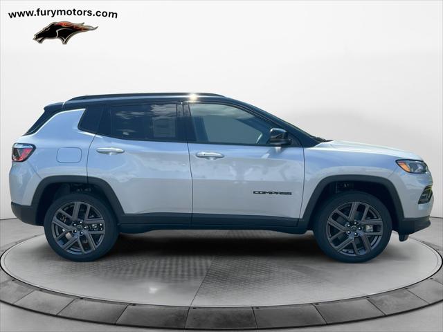 2025 Jeep Compass COMPASS LIMITED 4X4