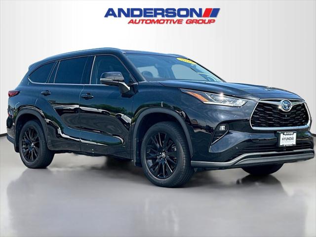 2022 Toyota Highlander Hybrid Limited