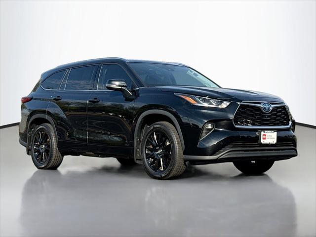 2022 Toyota Highlander Hybrid Limited