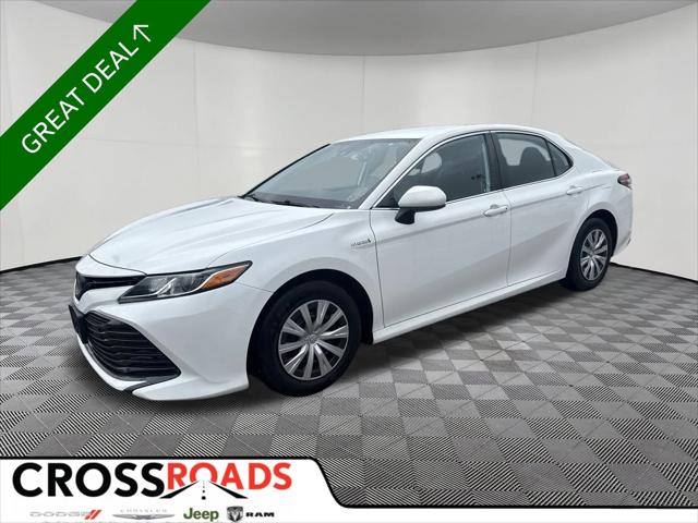 2020 Toyota Camry LE Hybrid