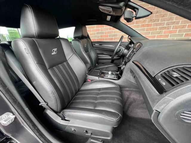2018 Chrysler 300 300S AWD
