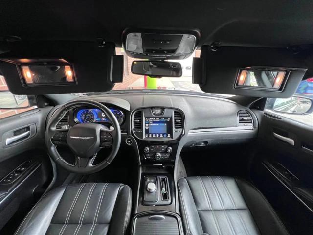 2018 Chrysler 300 300S AWD
