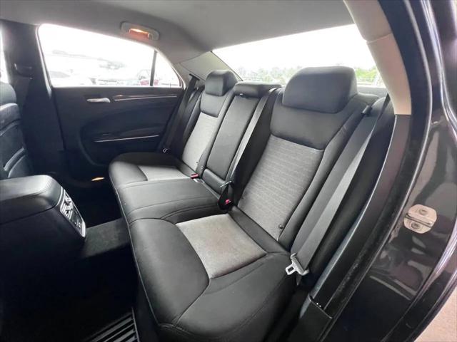 2019 Chrysler 300 Touring AWD