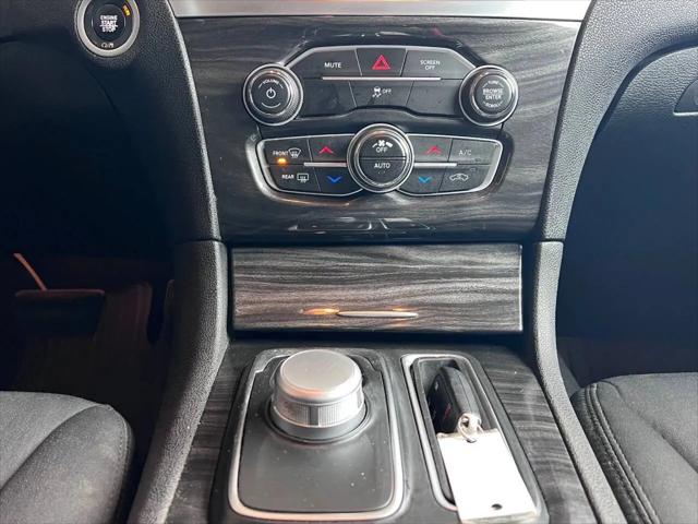 2019 Chrysler 300 Touring AWD