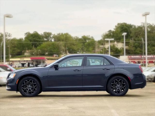 2019 Chrysler 300 Touring AWD