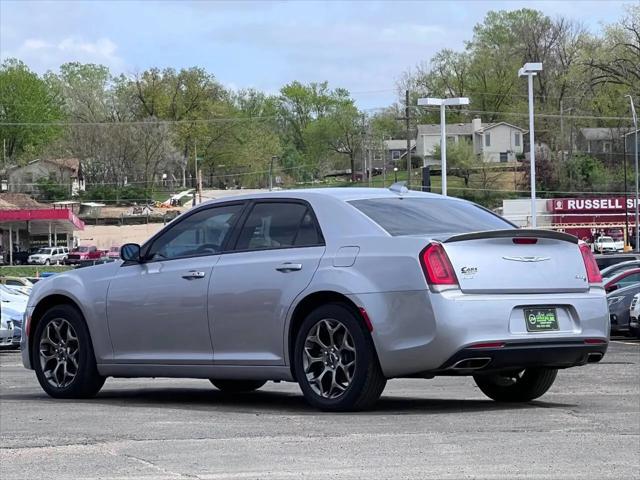2016 Chrysler 300 300S