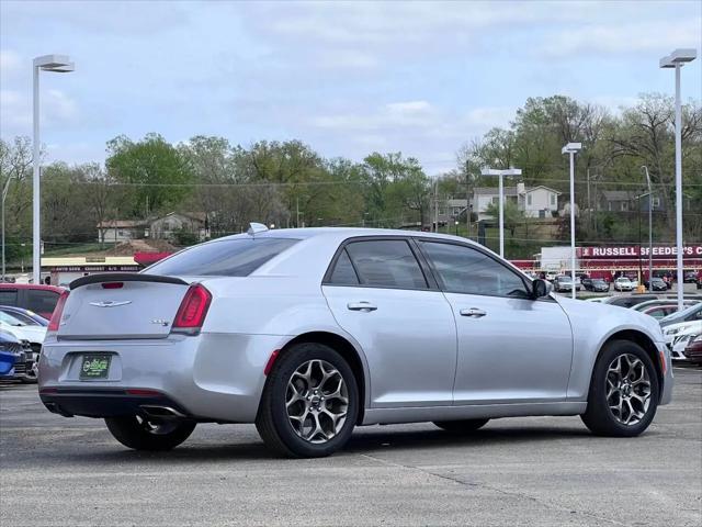 2016 Chrysler 300 300S