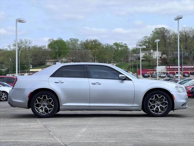 2016 Chrysler 300 300S