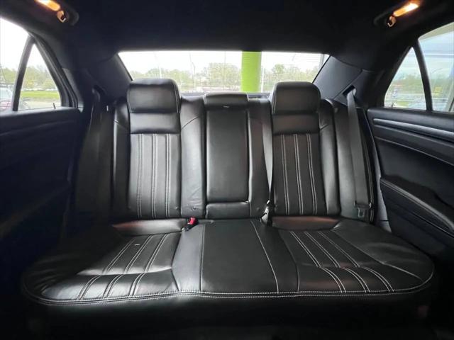 2016 Chrysler 300 300S
