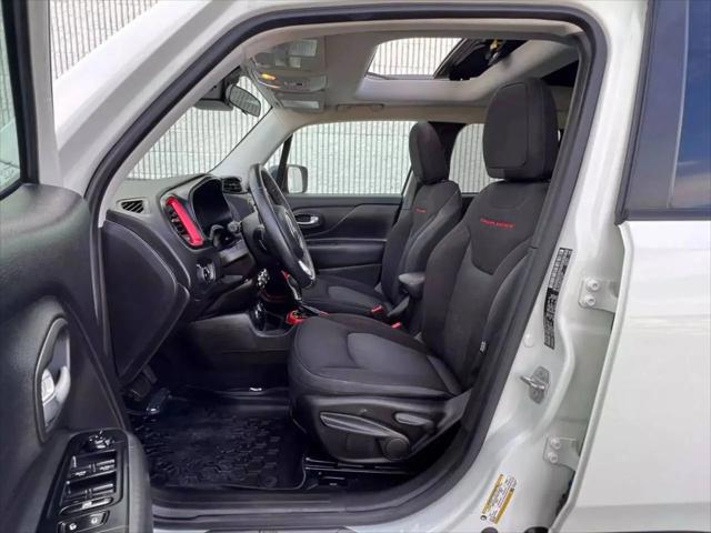 2015 Jeep Renegade Trailhawk