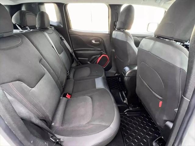 2015 Jeep Renegade Trailhawk