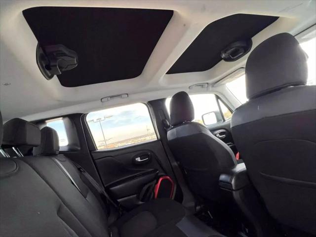 2015 Jeep Renegade Trailhawk